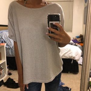 stripe oversized boxy tee. no flaws